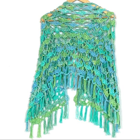 Vintage Hand Crocheted Variegated Ombré Poncho One Size - Picture 6 of 8